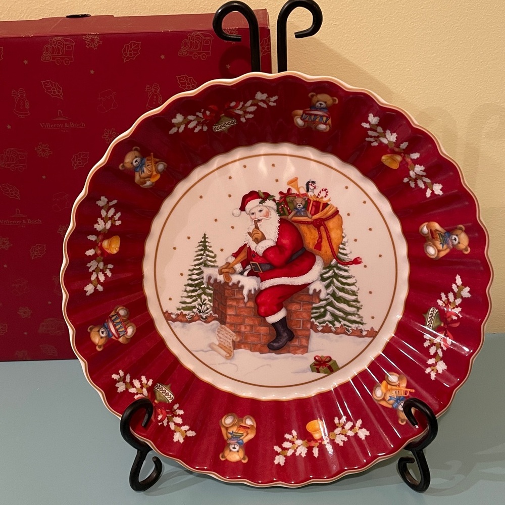 Villeroy & Boch ‘Toys Fantasy’ Santa and Teddy Bear Large Ceramic Bowl